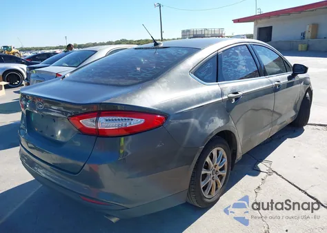 2016 Ford Fusion S из США, поврежденный, VIN 3FA6P0G76GR301770